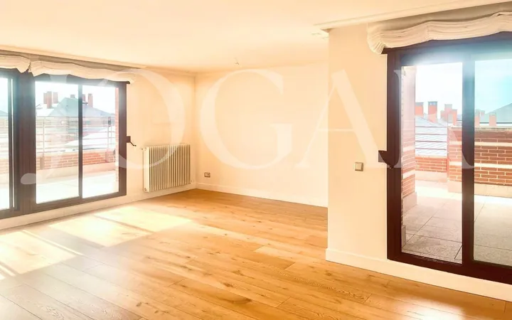 Dúplex en Gran Vía de Hortaleza, 5, Pinar del Rey - Foto 1
