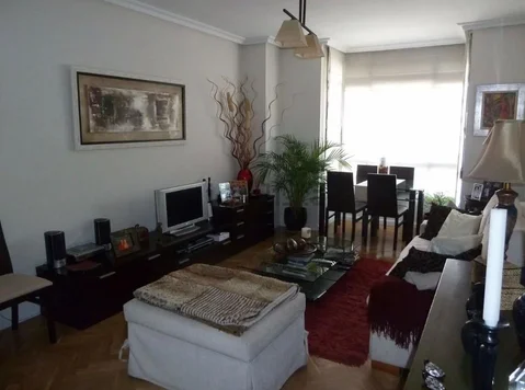 Piso en calle Veza, 33 - Foto 2