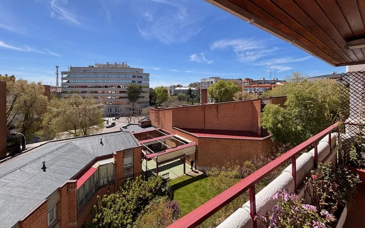 Piso en Calle de Santa María Magdalena, 20, Nueva España - Foto 4