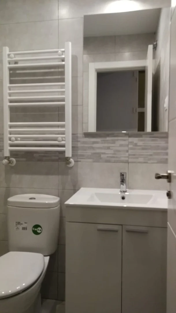 Estudio en plaza de Carlos Cambronero, 5 - Foto 10