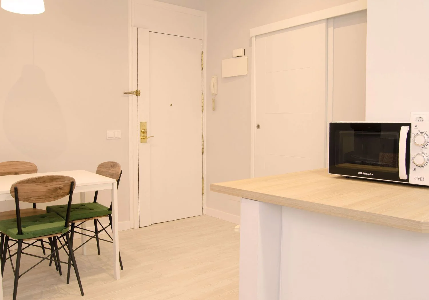 Piso en calle de Raimundo Fernández Villaverde, 17 - Foto 8