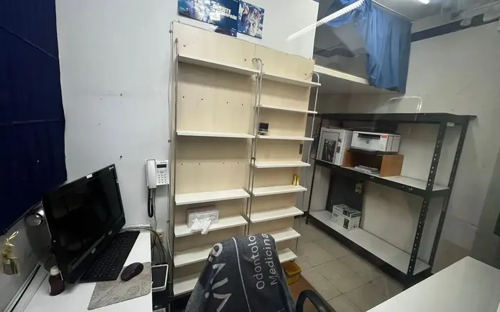 Local comercial en  De Villacarriedo - Foto 15