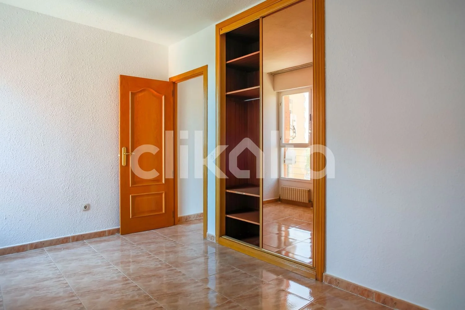 Piso en calle del Golfo de Salónica - Foto 13