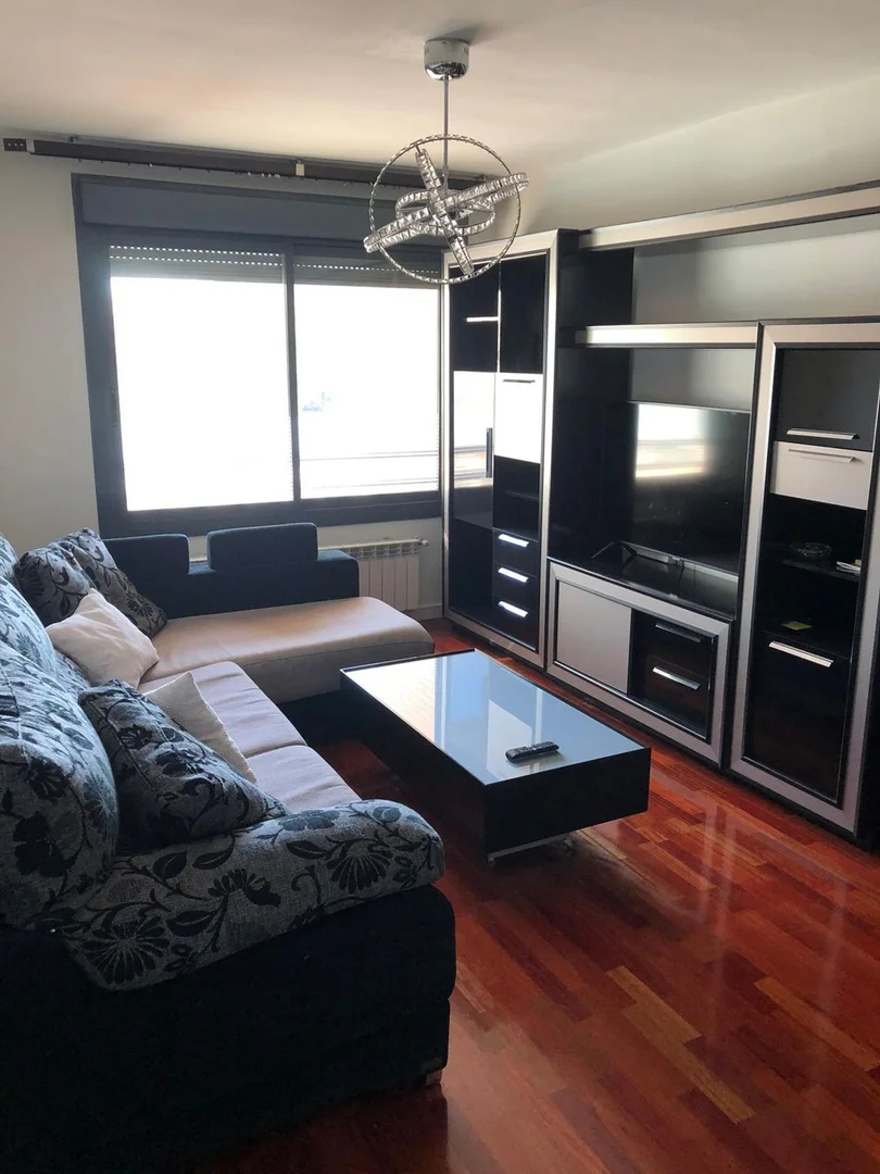 Piso en avenida de la Gavia, 14