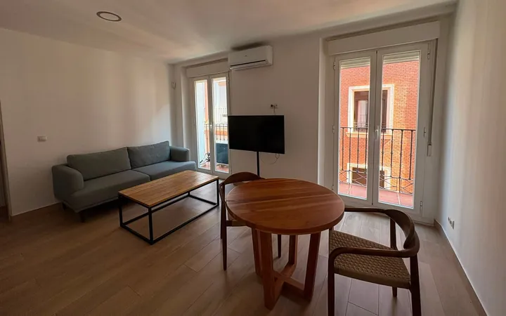 Piso en Lavapiés-Embajadores - Foto 2