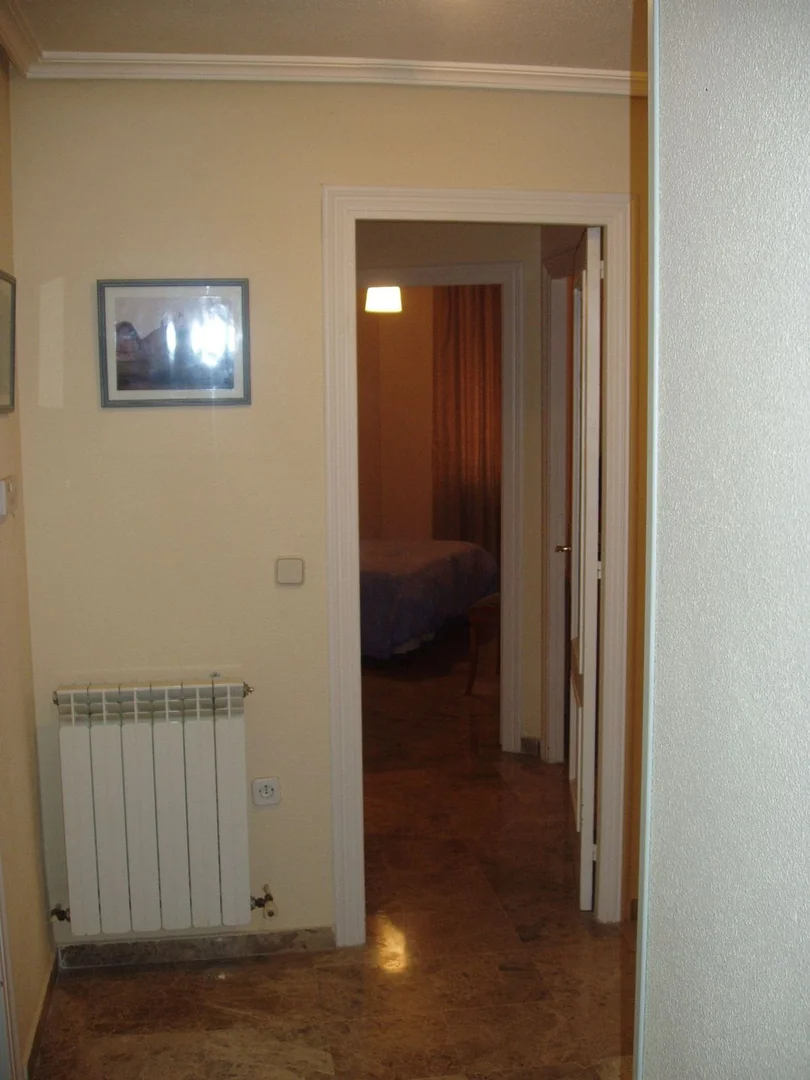 Piso en Calle de Pinos Baja, 46, Valdeacederas - Foto 8