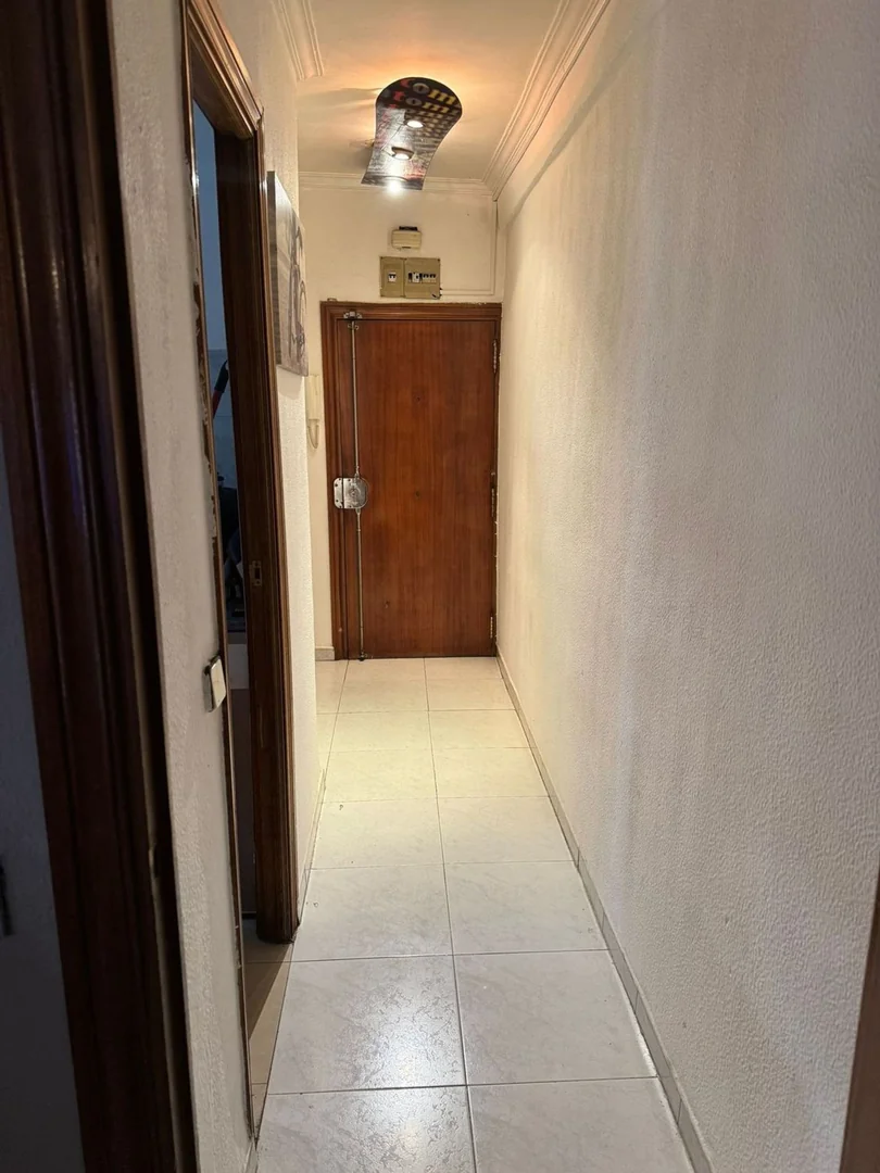 Piso en Avenida de los Fueros - Foto 8