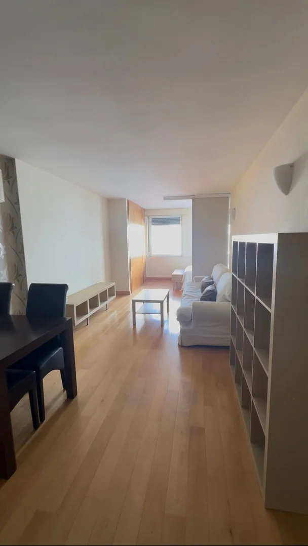 Estudio en Barrio Numancia - Foto 1