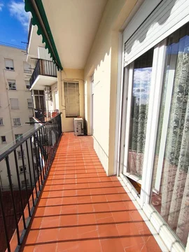 Piso en  Avenida de la Reina Victoria 25 - Foto 5