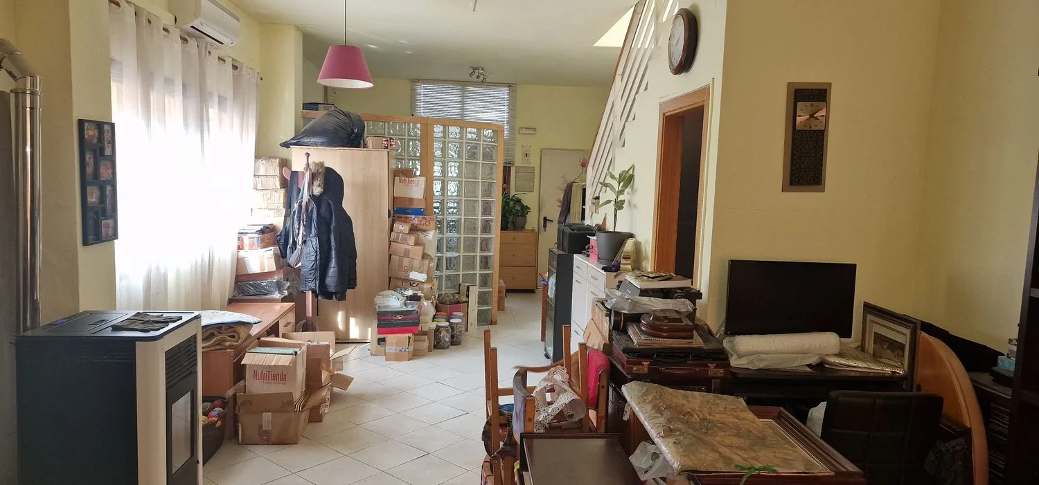 Chalet adosado en Barrio Rejas - Foto 2