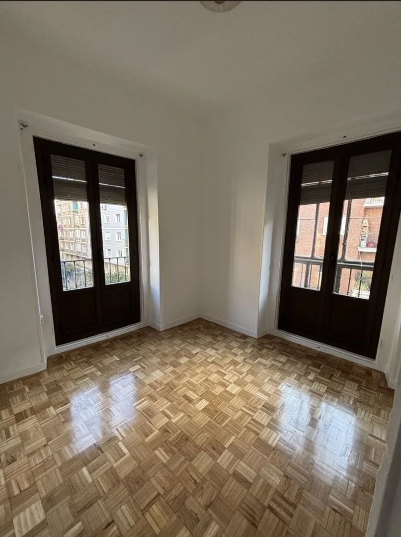 Piso en Barrio Lavapiés-Embajadores - Foto 3