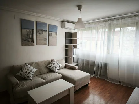 Piso en calle Corregidor Mendo de Zúñiga, 3 - Foto 1