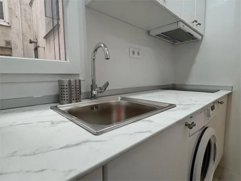 Piso en  Calle de Isaac Peral 10 - Foto 6