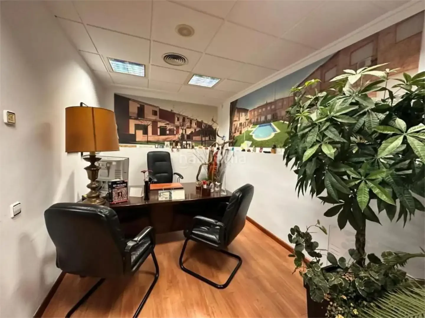 Local comercial en  Carrer C 3 - Foto 2