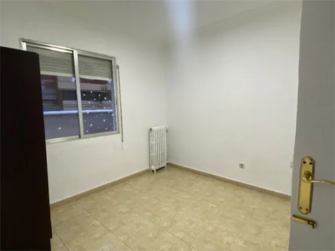 Piso en  Calle de Embajadores 176 - Foto 5