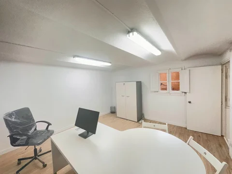 Local comercial en  Carrer Nou de la Rambla 126 - Foto 7