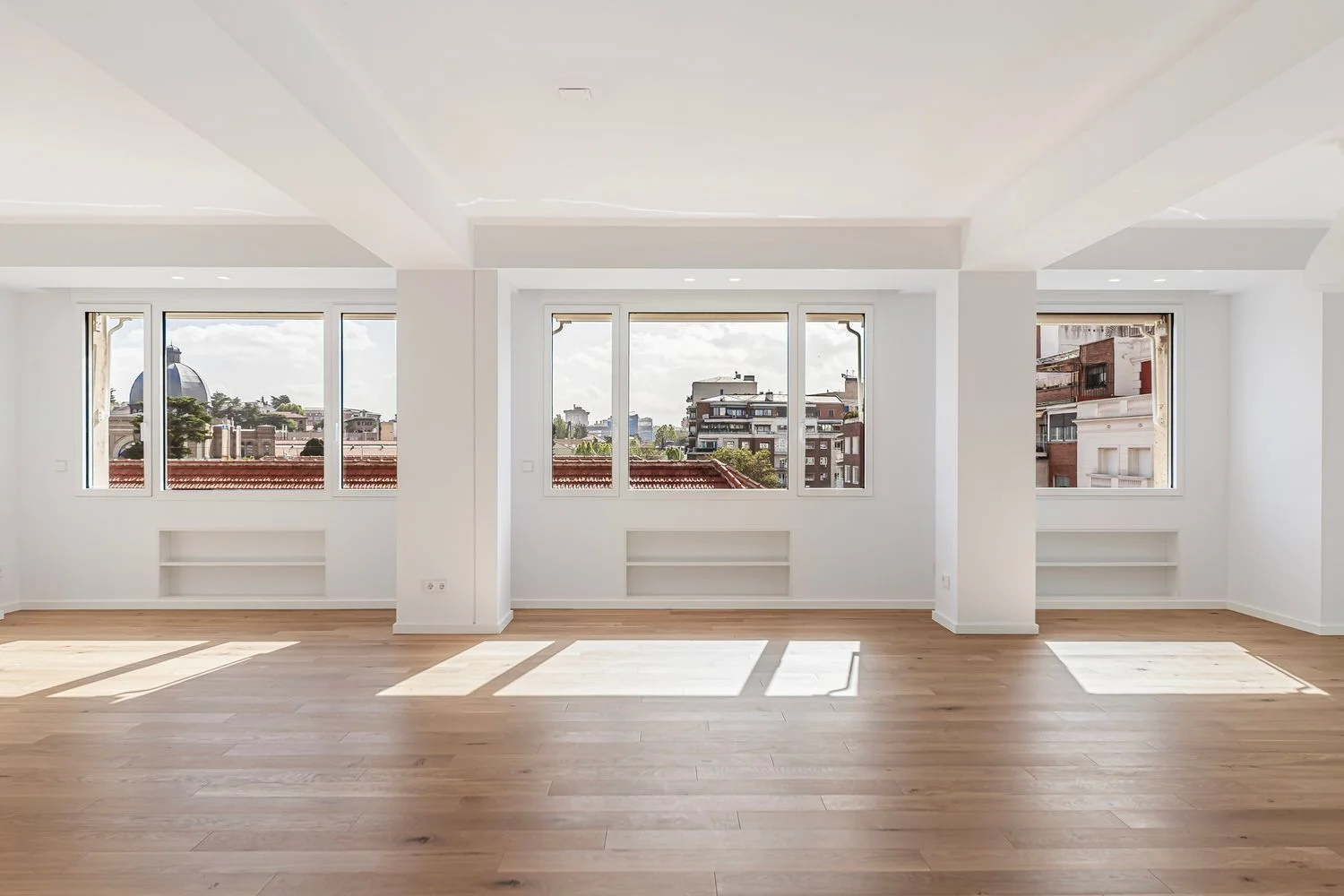 Piso en calle de Bretón de los Herreros, 61 - Foto 1