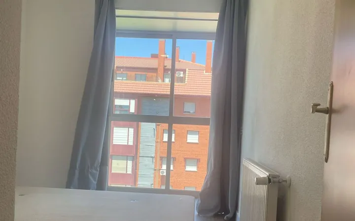 Piso en Calle de Vicente Carballal, 2, Butarque - Foto 2