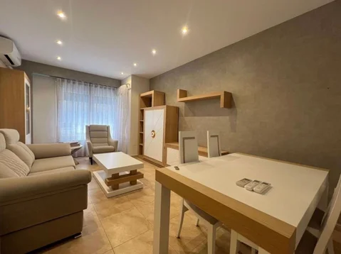 Piso en calle del Cardenal Tedeschini, 12 - Foto 1