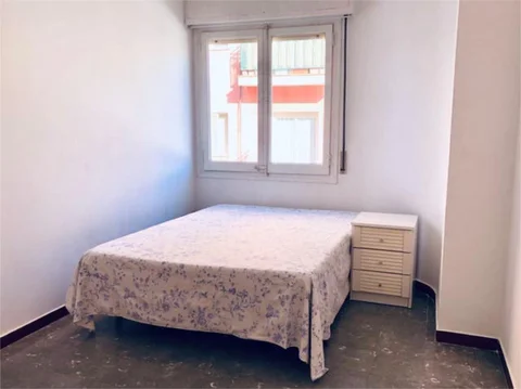 Piso en Sant Andreu - Foto 4