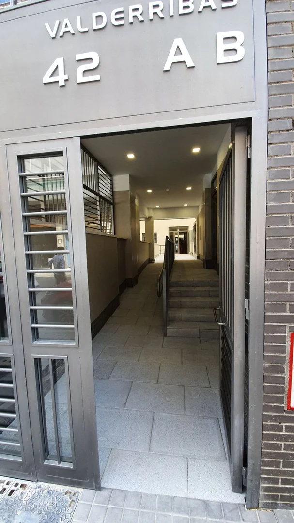 Piso en Calle de Valderribas, 42, Pacífico - Foto 2