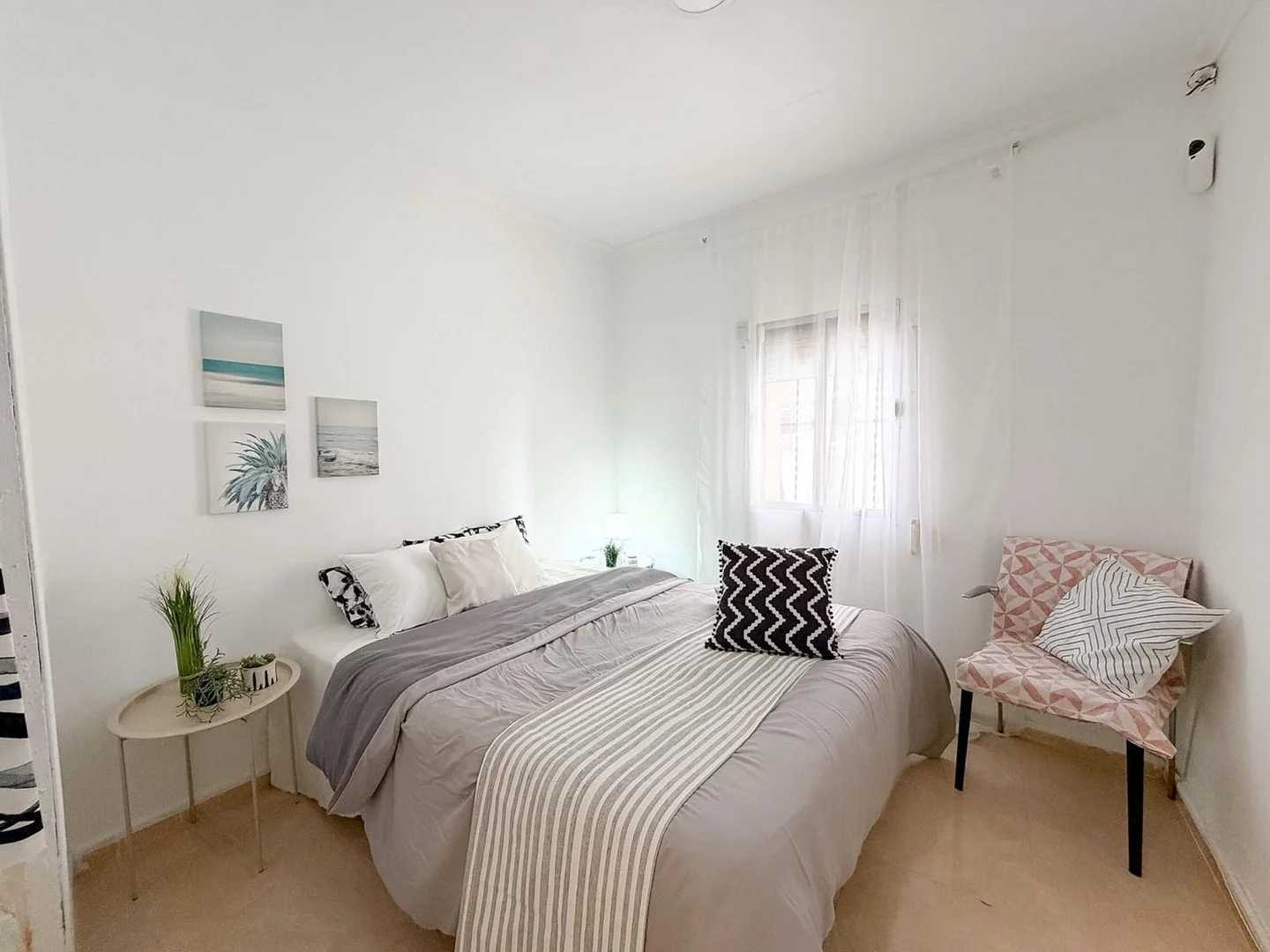 Piso en Barrio Palomeras Bajas - Foto 1