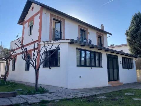 Chalet en  Madrid Capital - Foto 1