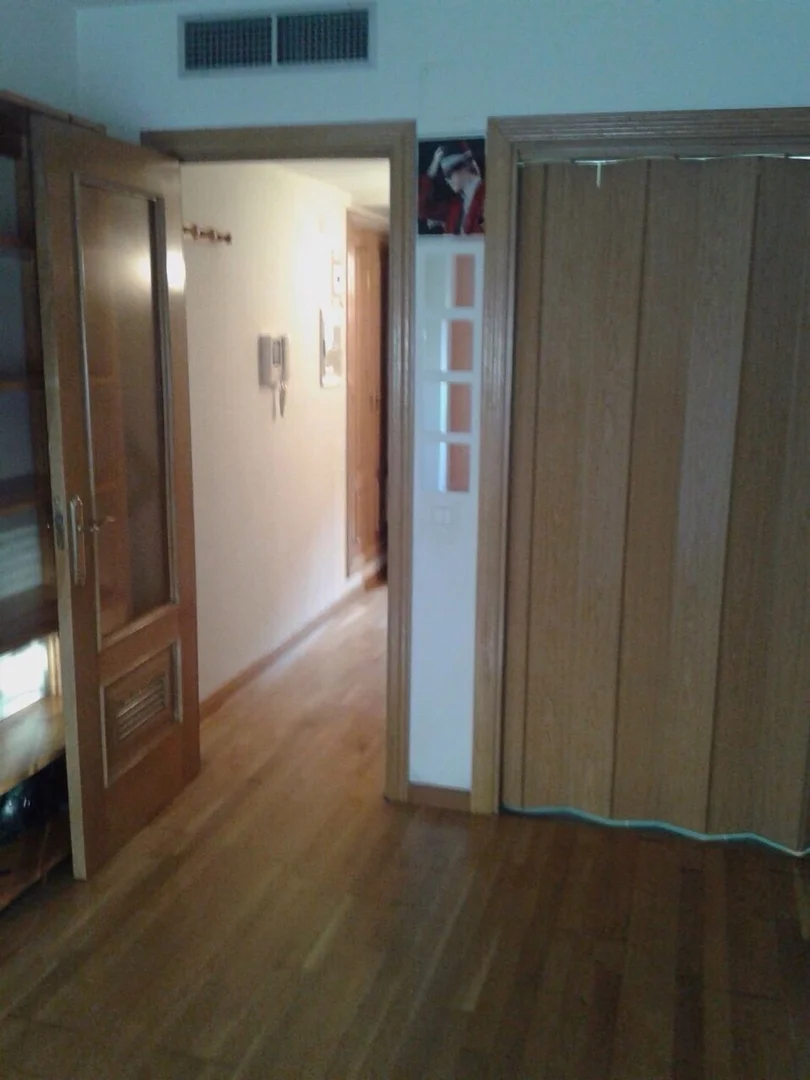 Estudio en calle de Sor Ángela de la Cruz, 43 - Foto 5