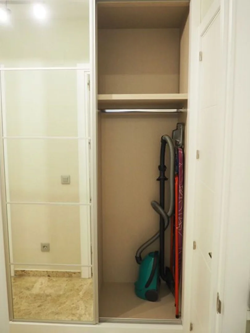 Piso en Barrio Valdeacederas - Foto 11