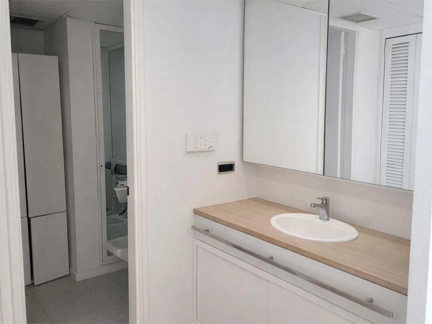 Piso en  Calle de Orense 51 - Foto 10