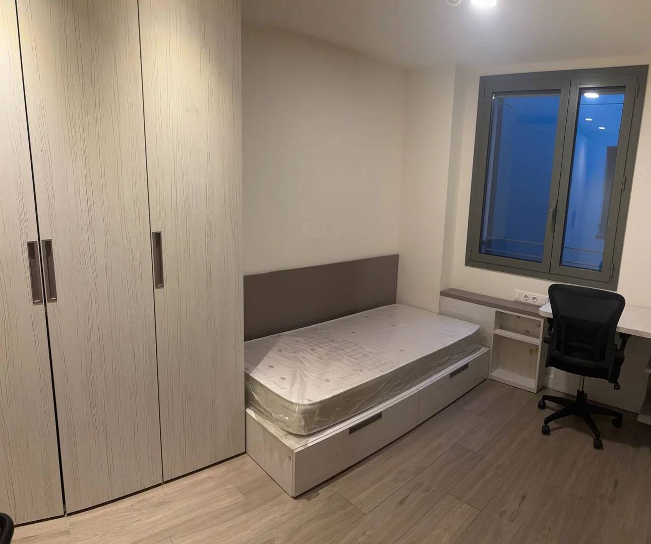 Piso en calle de Rocafort, 140 - Foto 5