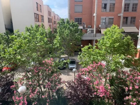 Alquiler de piso en Calle de Julián Camarillo, 59 - Foto 3