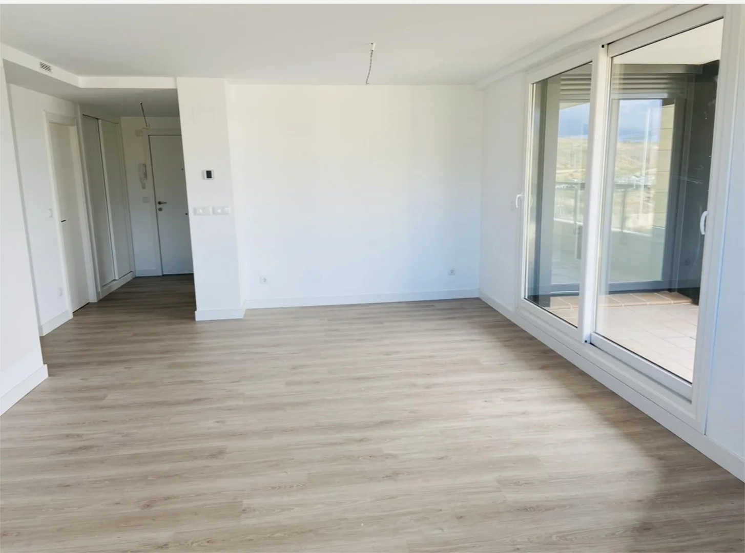 Piso en  Calle de Federica Montseny 8 - Foto 11