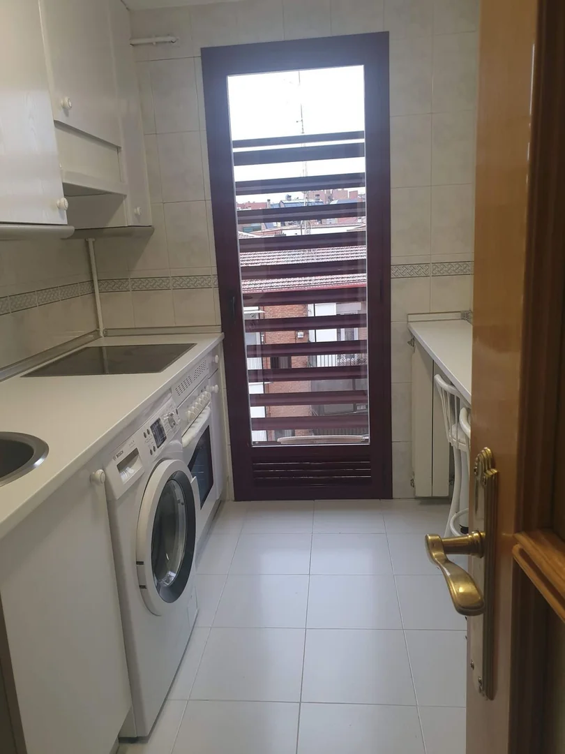 Piso en Calle del Plátano, 8, Valdeacederas - Foto 4