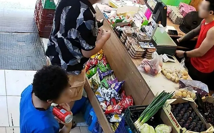 Local en Frutería en Calle de Rogent, 112, El Camp de l'Arpa del Clot - Foto 6