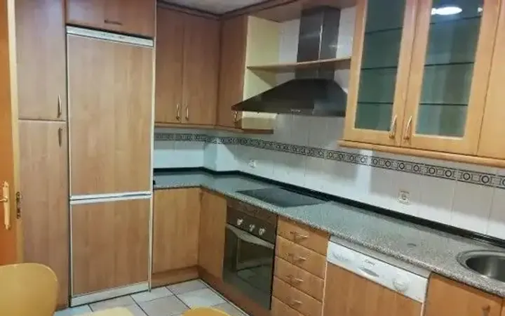 Piso en  Calle de la Reina de África 10 - Foto 8