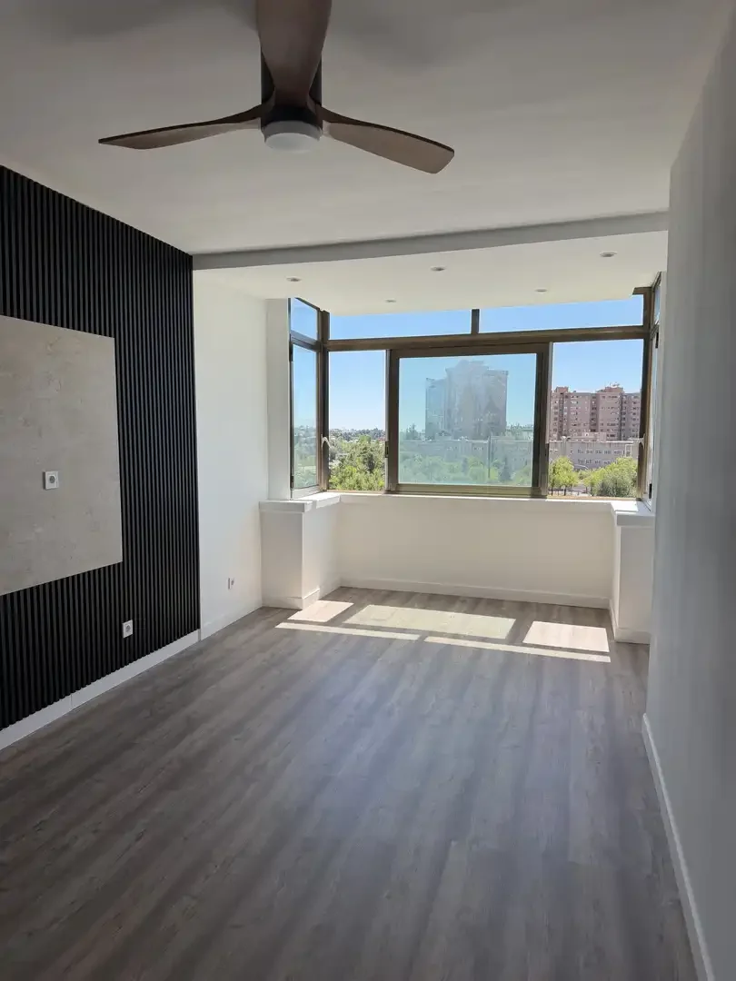 Piso en  Avenida de Pío XII 92A - Foto 3
