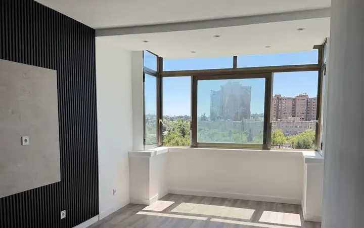 Piso en  Avenida de Pío XII 92A - Foto 3