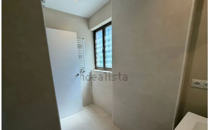 Piso en Avenida de Burgos, Castilla - Foto 10
