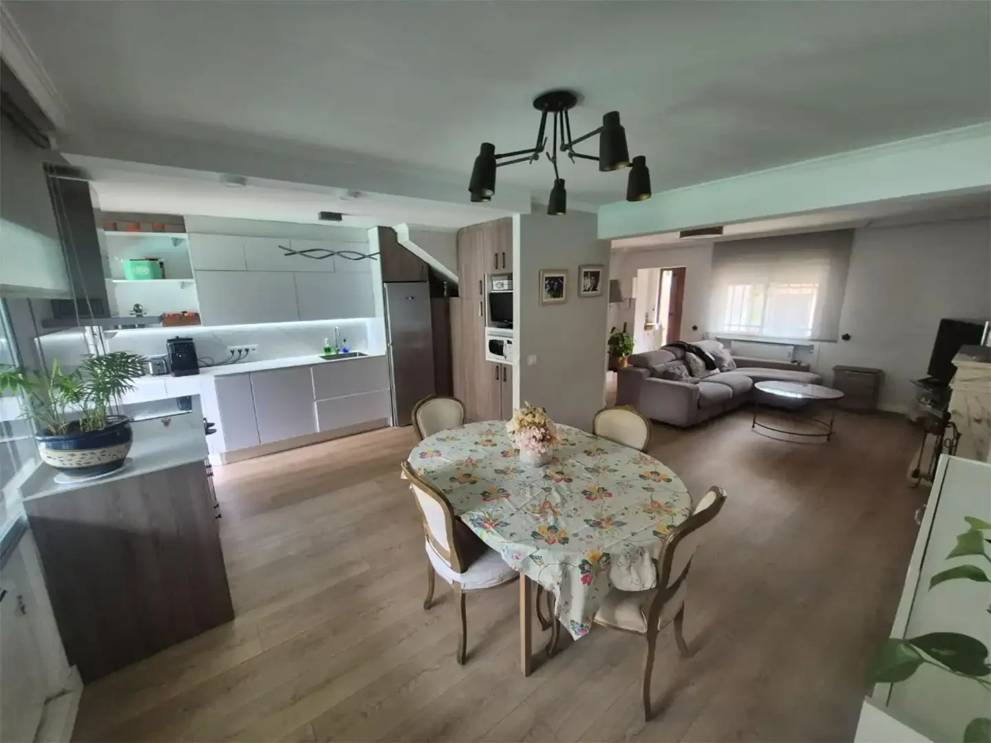 Chalet en  Calle del Conde de las Posadas 23 - Foto 6