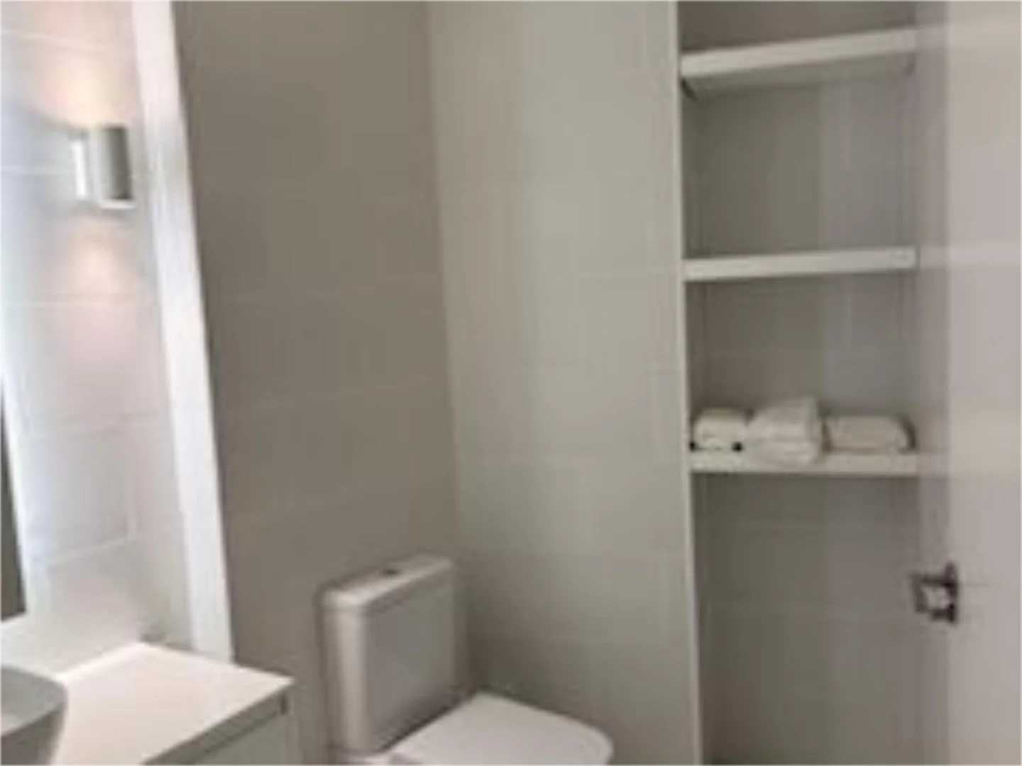 Piso en  Calle de Emilio Ortuño 3 - Foto 10