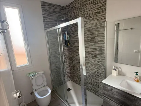 Piso en  Calle del Cardenal Cisneros 66 - Foto 6