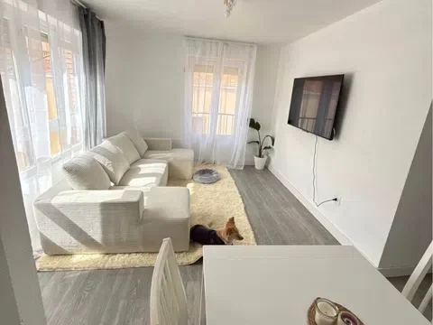 Piso en calle d'Olzinelles, 30 - Foto 6