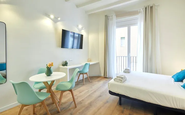 Estudio en Calle de Sant Antoni Abat, 37, El Raval - Foto 4