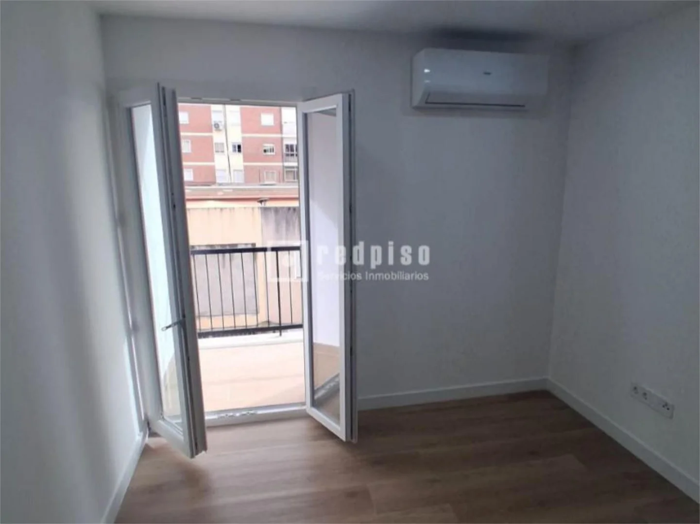 Piso en  Plaza de Redondela 2 - Foto 6