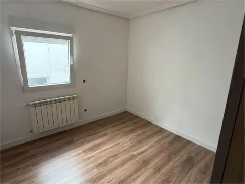 Piso en  Calle Valderrobres 13 - Foto 6