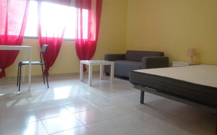 Estudio en Roger de Flor, La Dreta de l'Eixample - Foto 1