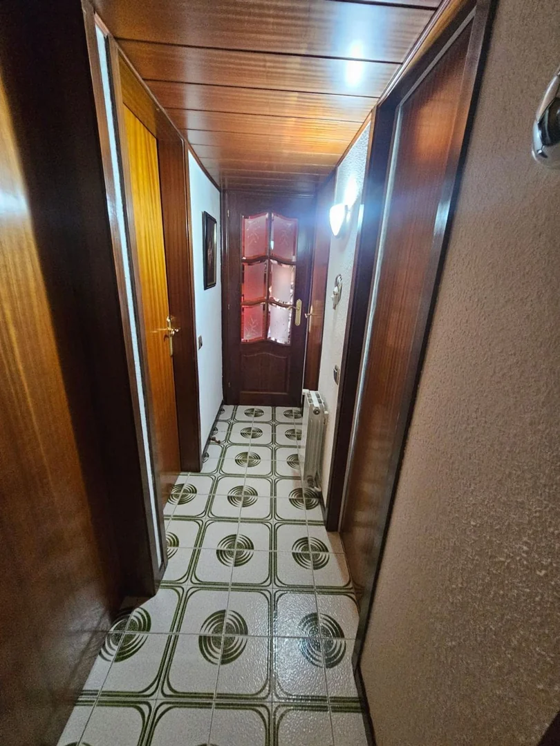 Piso en Calle de Puig i Cadafalch, 20, Sant Genís Dels Agudells - Montbau - Foto 3