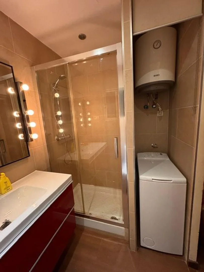 Estudio en Barrio Huertas-Cortes - Foto 5