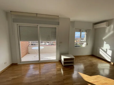 Piso en Valdezarza, Madrid - Foto 2